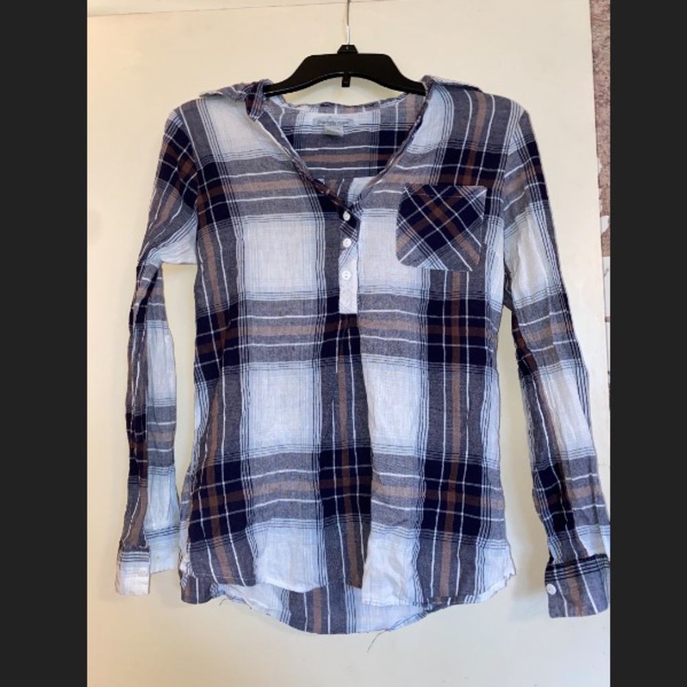 Charlotte Russe button up